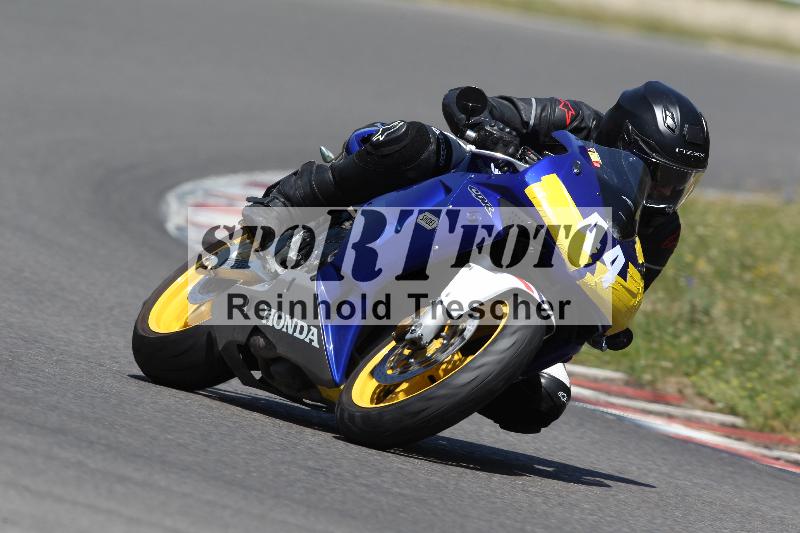 Archiv-2022/40 18.07.2022 Plüss Moto Sport ADR/Einsteiger/44